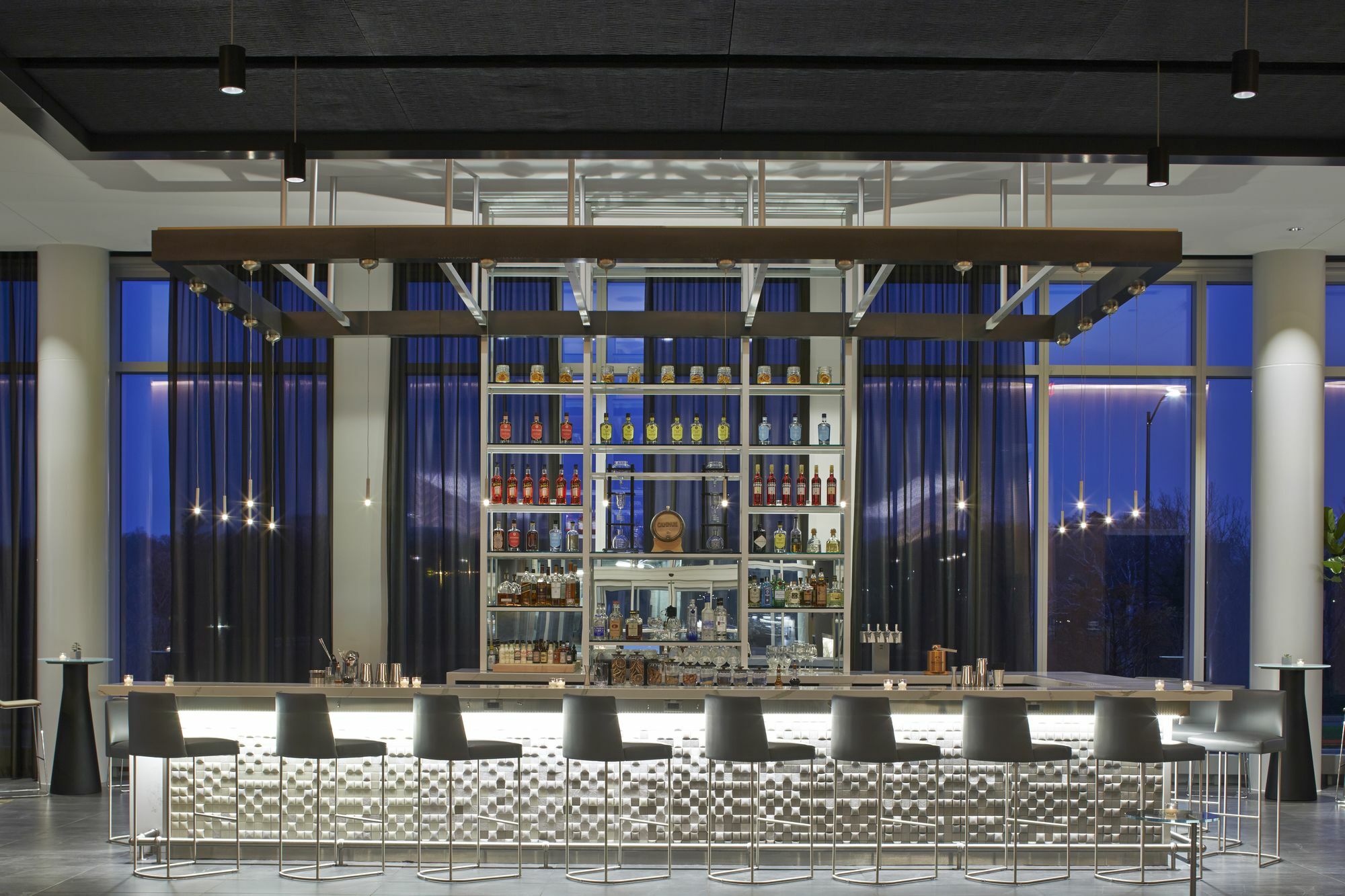 Hotel Ac Columbus 4*